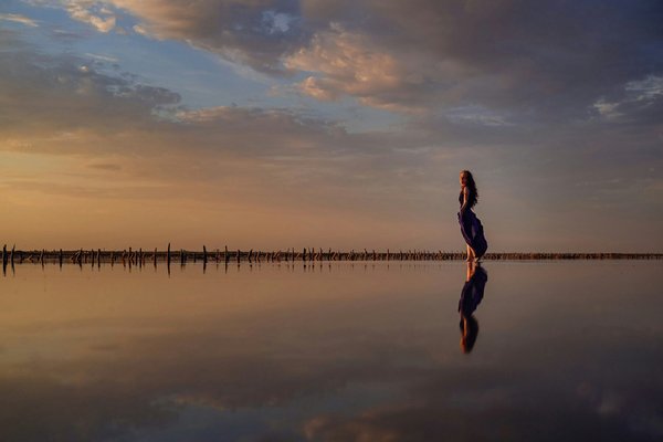 Comment choisir des robes en soie pour un look de soirée raffinée?