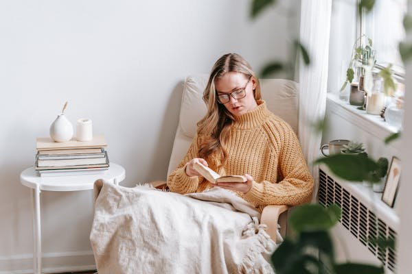 Choisir le pull plaid parfait pour des moments cocooning